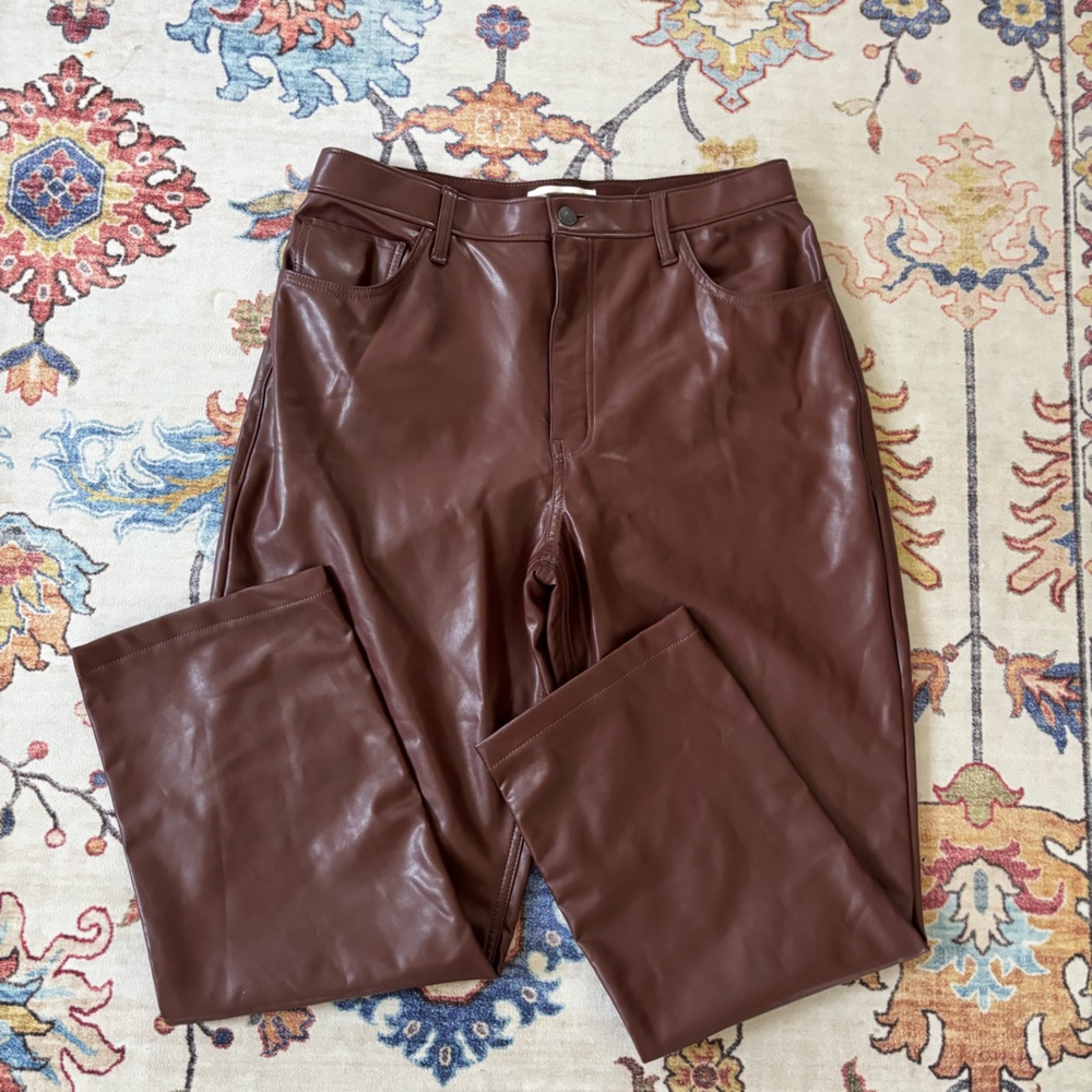 Abercrombie & Fitch 90s Straight Leg Chocolate Brown Faux Leather Pants W32
